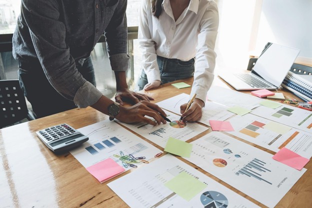 National Account Management for Business Work Uniforms