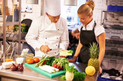 A Guide to Holiday Food Safety for Restaurants & Caterers