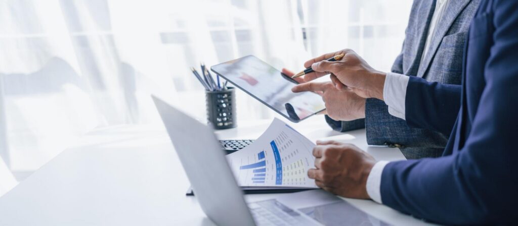 A Business Managing Their Expenses So They Can Sign On a Work Uniform Rental Company