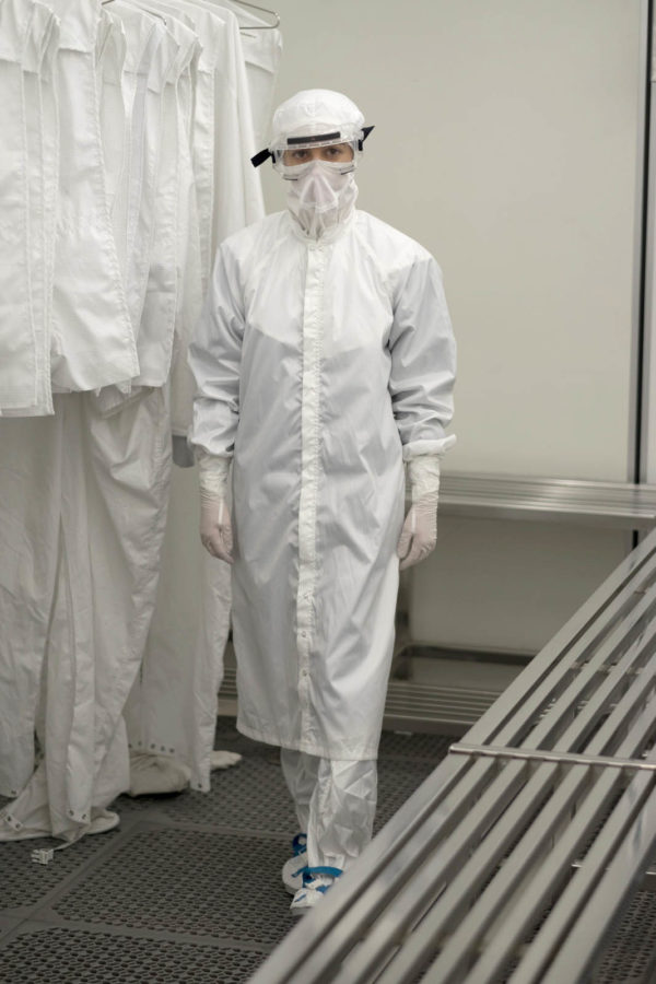 Full Cleanroom Apparel Services