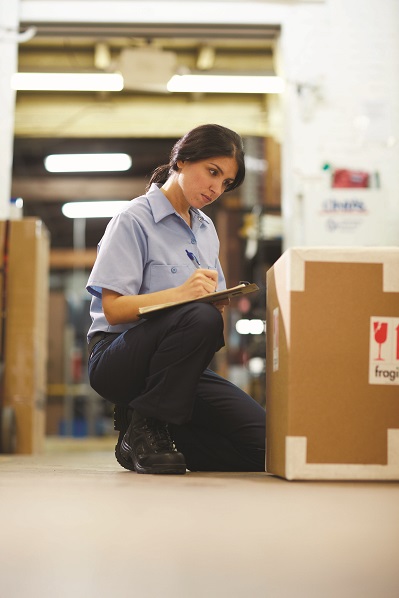 Customized workwear from work uniforms stores Customized workwear from work uniforms stores