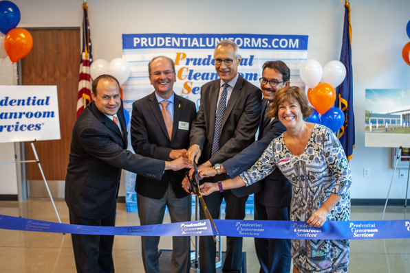 Prudential Cleanroom Services Hosts Ribbon Cutting Ceremony at Nashua, NH Cleanroom Laundry Processing Facility