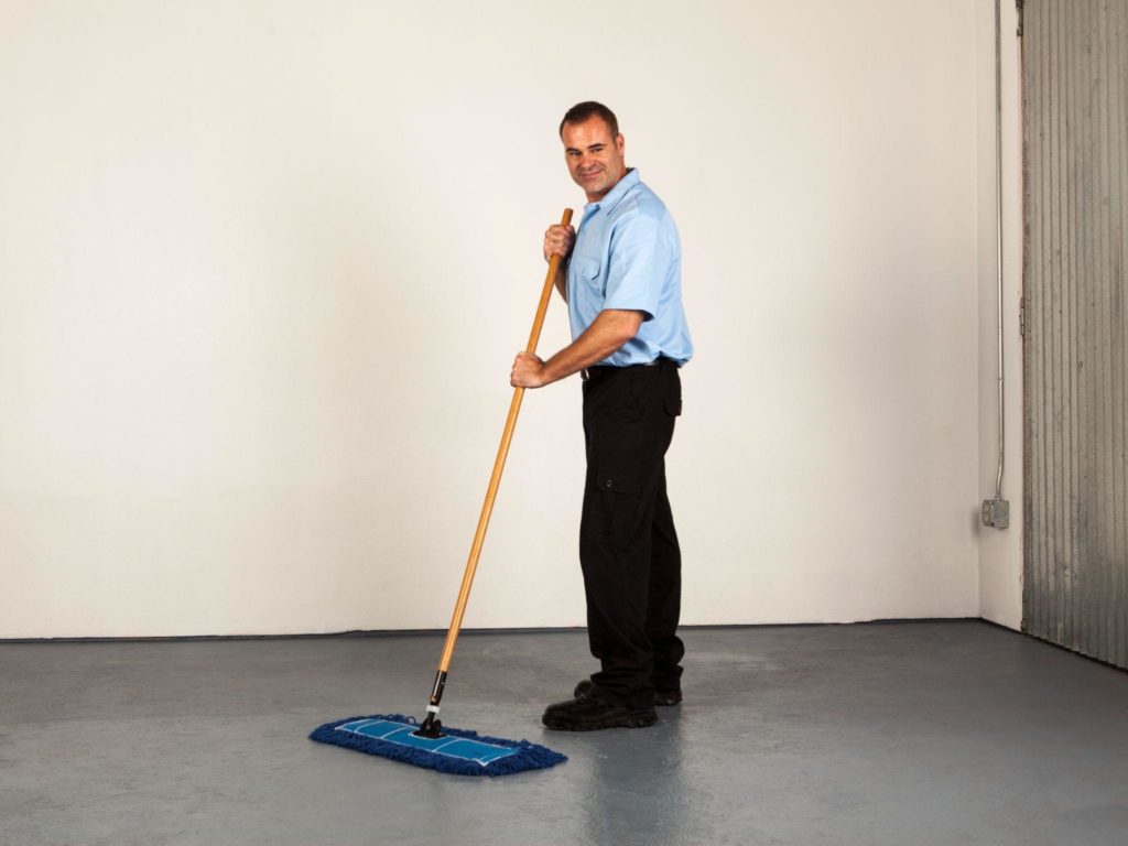 Performance dust mops and quick clamp handles