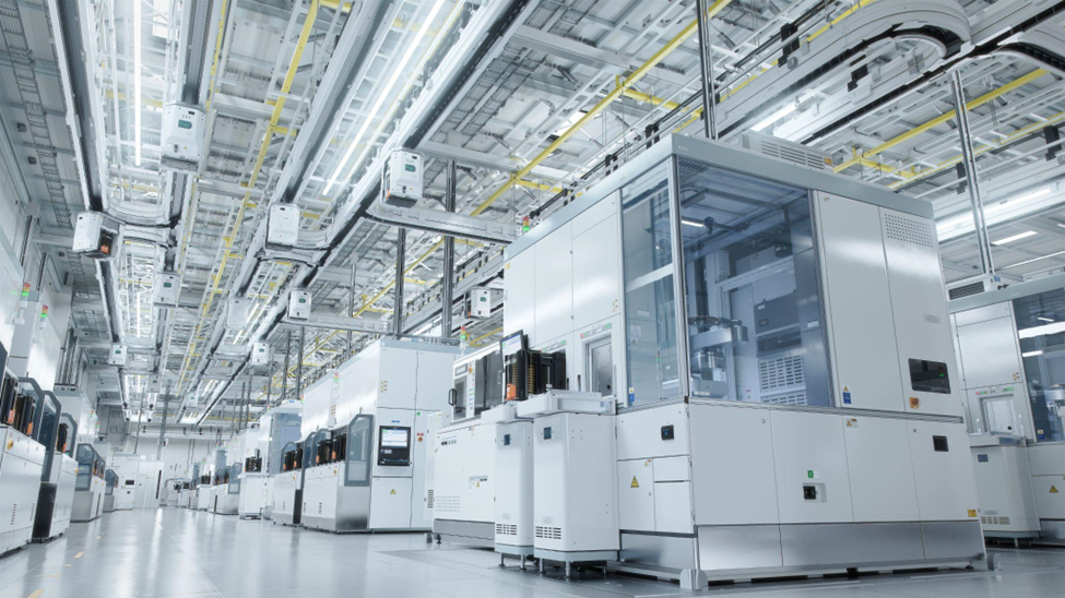 Bright advanced semiconductor production fab cleanroom